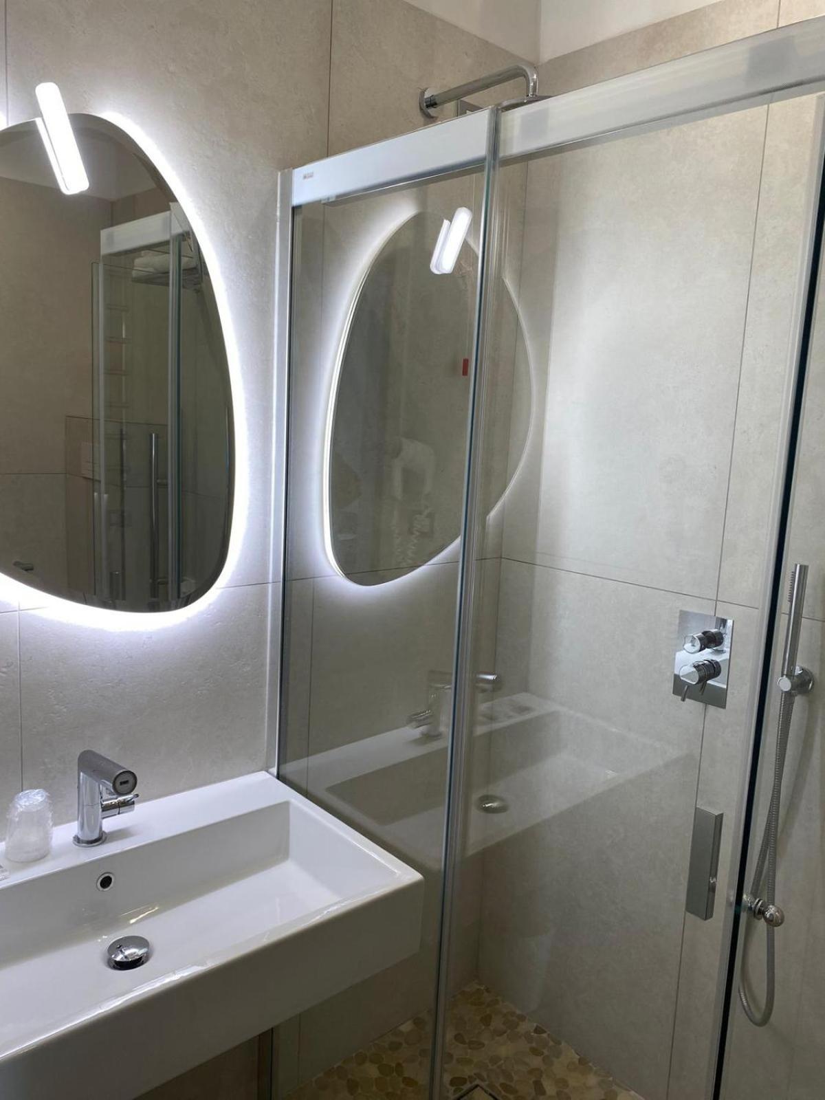 Hotel Golden 리미니 외부 사진